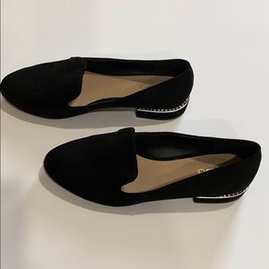 Aldo flat black shoes rhinestone accent size 7